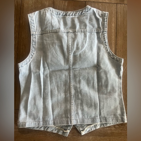 Sleeveless Denim Vest VNeck Button down Jean Jacket - Picture 2 of 2